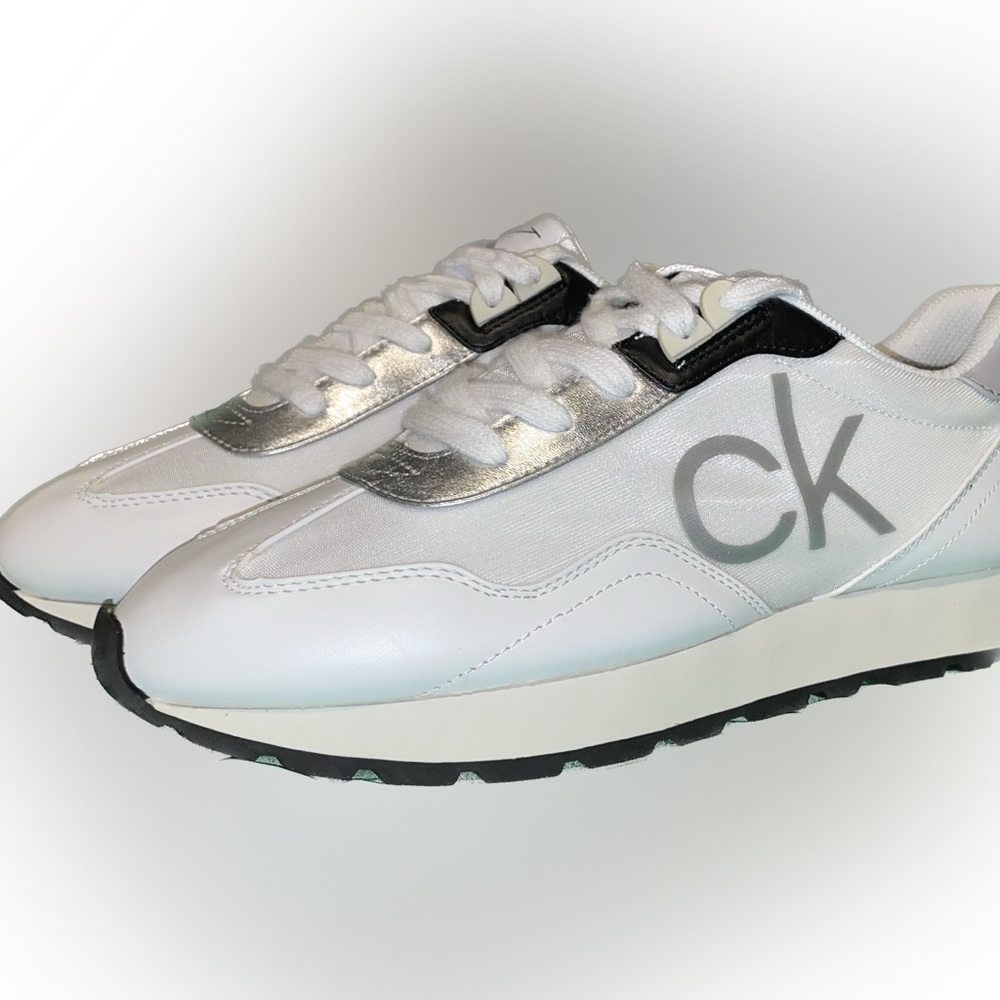 Calvin Klein Caden 2